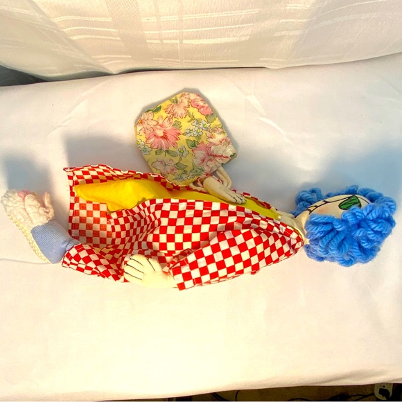 Vintage Hallmark Maxine Soft Doll Missing Her Don’t Worry Be Crabby Pin - Picture 6 of 12